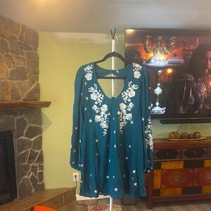 Free people emerald/Teal Dress with White Floral Embroidery